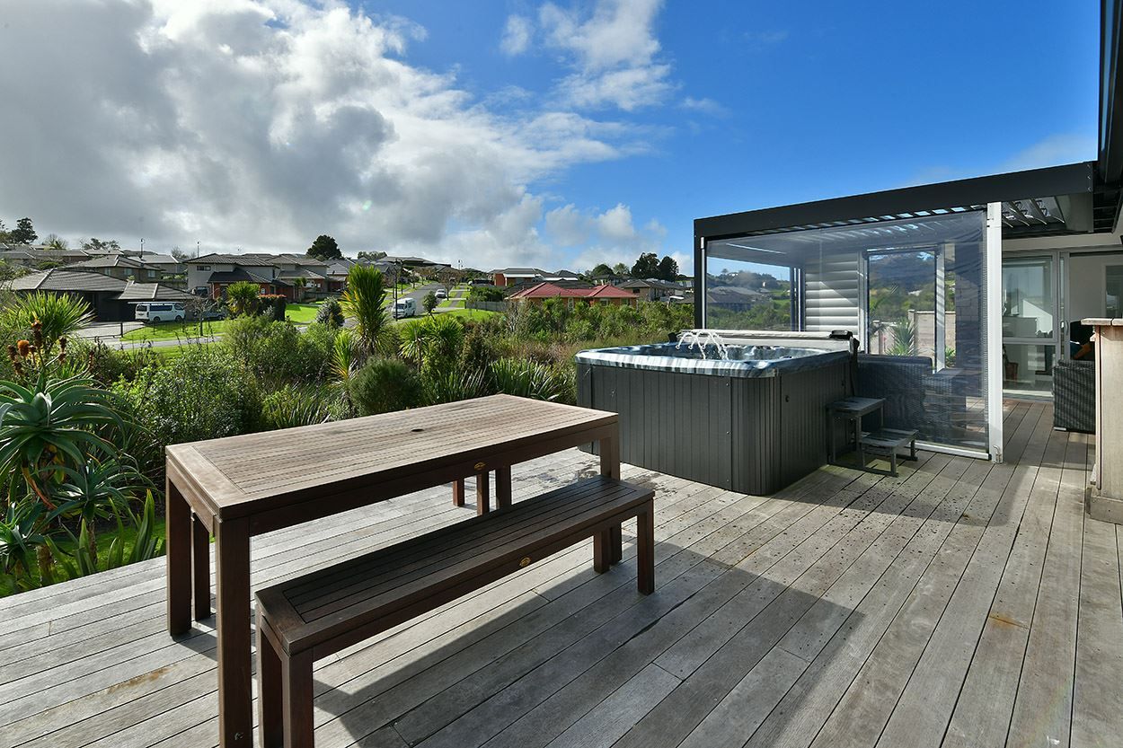 39 Anne Burton Drive, Warkworth – Under Contract